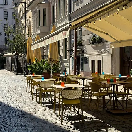 Lejlighed Prime Location & Cozy 3bedrm *