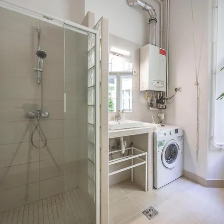 Appartement Prime Location & Cozy 3bedrm *