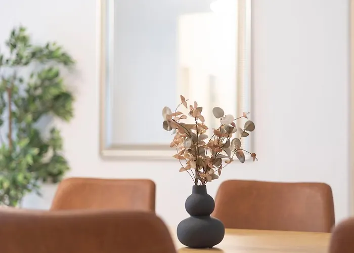 Prime Location & Cozy 3bedrm Lägenhet Budapest